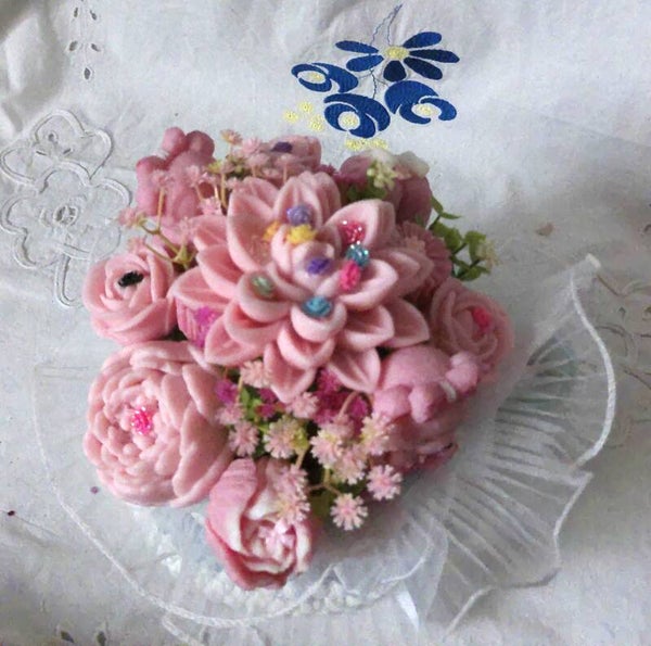 COMPOSITION PANIER BOUGIE  "FLEUR DE LOTUS "