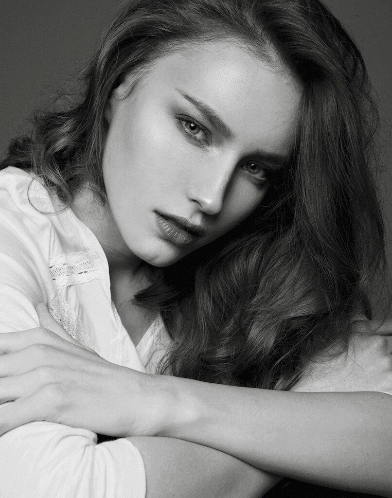 Hannah Nathalie, Maquilleuse édito, mode, beauté, shooting, lookbook, en Haute Savoie, Genève