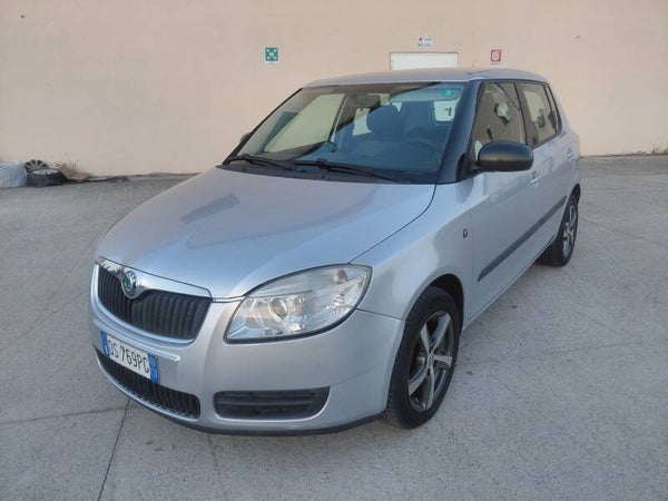 Skoda Fabia 1.2 68cv benzina 2008 km 176.000