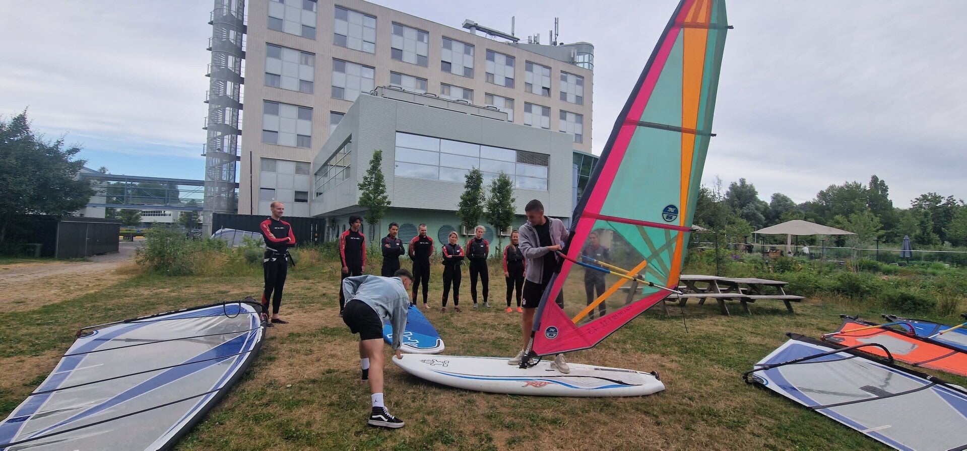 Windsurfen op locatie