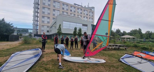 Windsurfen op locatie