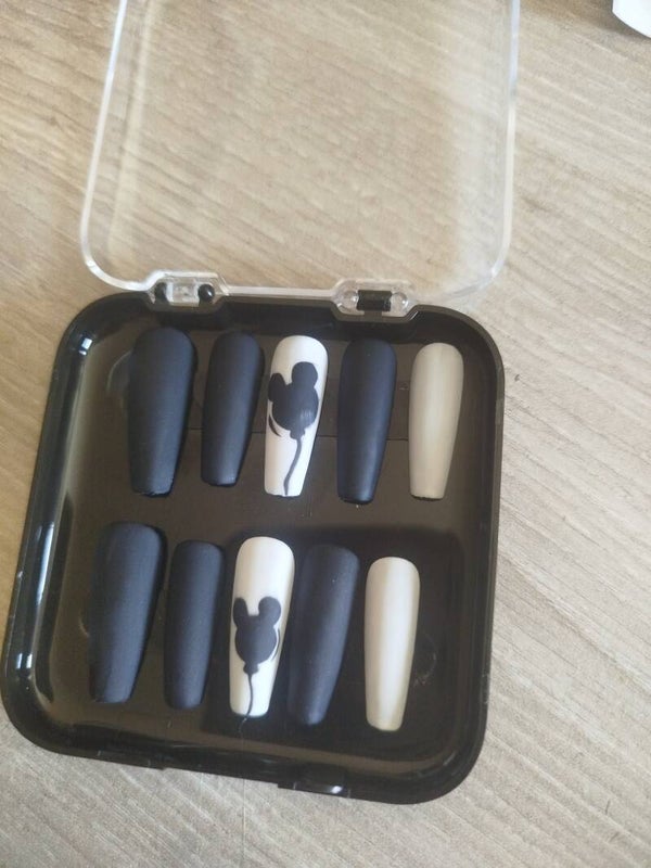 Dark mickey