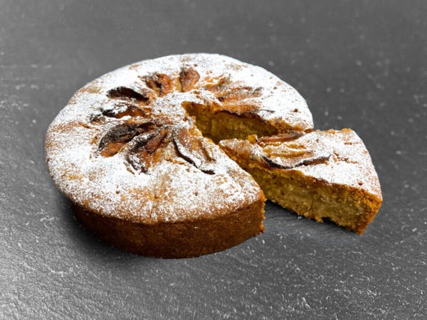 Ganzer Apfelkuchen