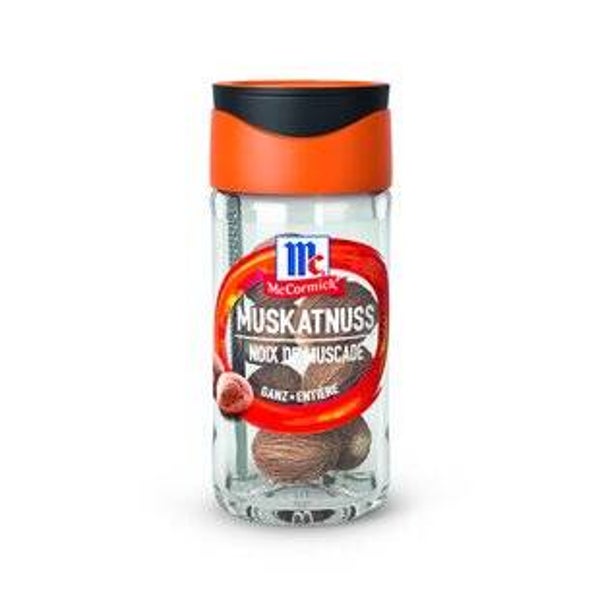 Muskatnuss ganz
