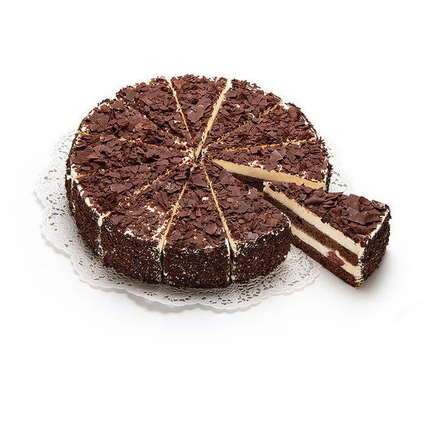 Schwarzwäldertorte 12er-Schnitt mit Alkaholl, geschnitten
