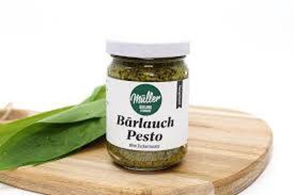 Basilikum-Pesto