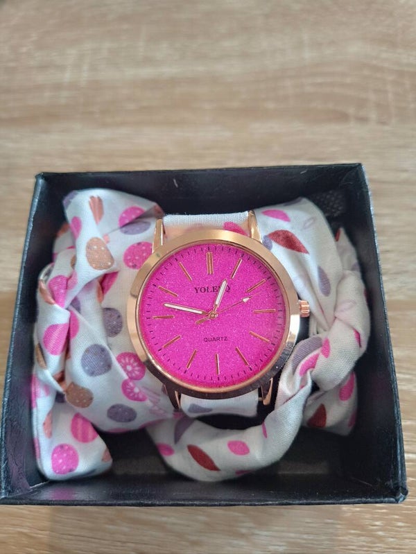 Montre rose pailleté