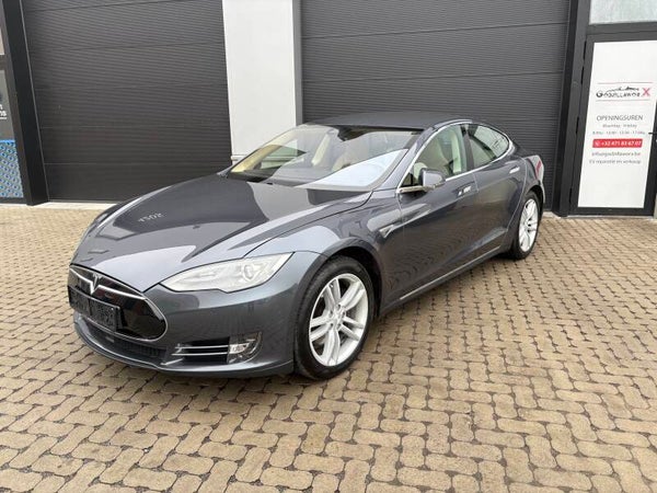 Tesla Model S85 Free supercharge SC01 2 JAAR GARANTIE