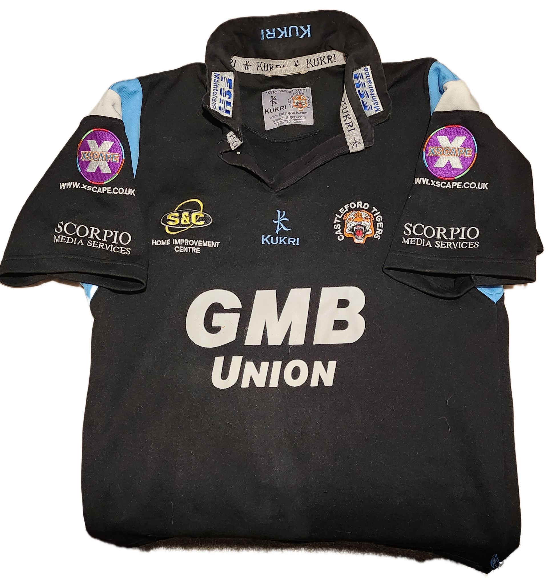Castleford supporters shirt