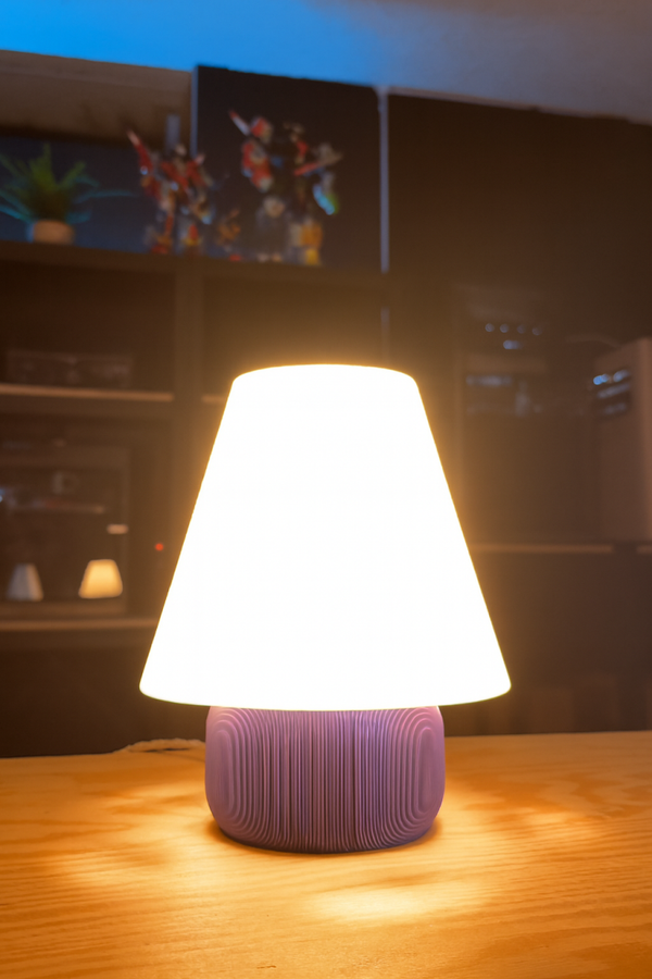 Lampe Leah – Lampe Modulaire Design LED – Base & Abat-Jour Interchangeables – Télécommande Intensité & Couleurs – 250+ Combinaisons – 22 à 40 cm