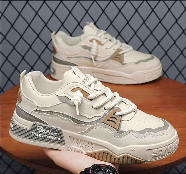 Baskets basses pour homme avec semelle antidérapante en PVC et semelle intérieure souple amortissante - Chaussures de skate à lacets adaptées pour l'extérieur, la salle de sport, le skateboard, les tenues décontractées - Tige et semelle en PVC pour la dur