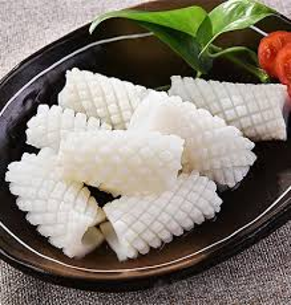 CALAMAR COUPE 1KG NET800G 冻鱿鱼花 TB00181
