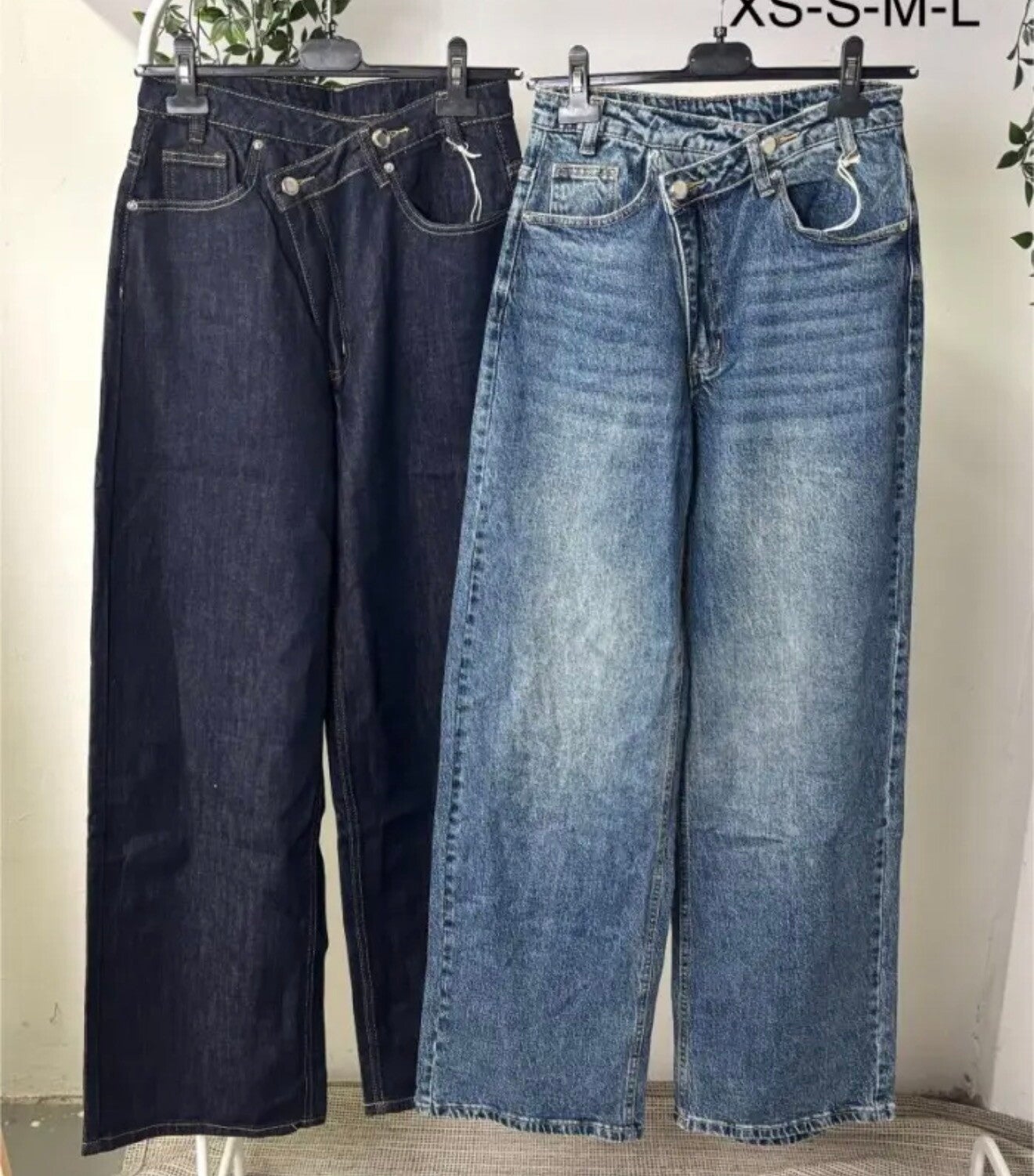 jeans bottone incrociato