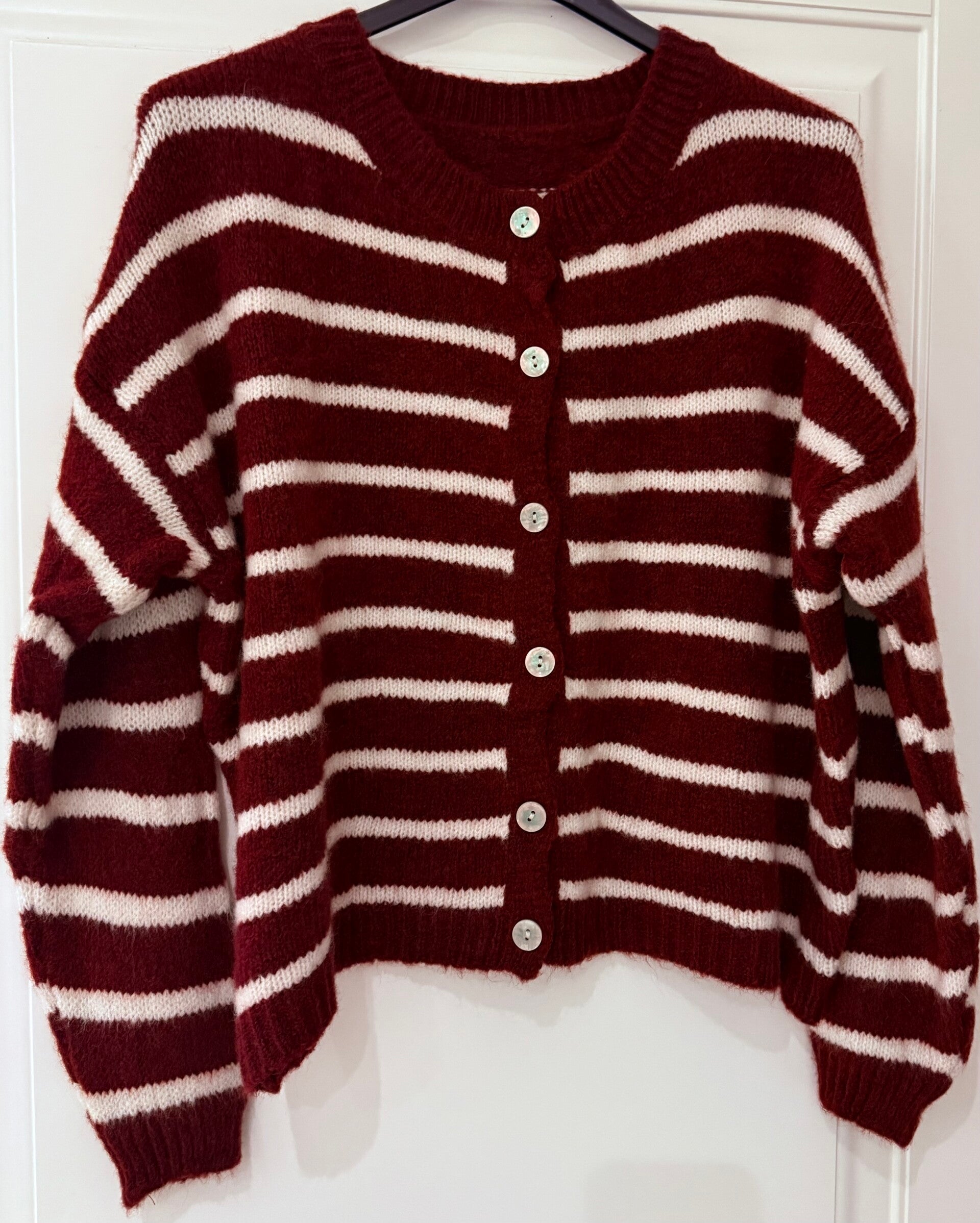 maglione aperto davanti