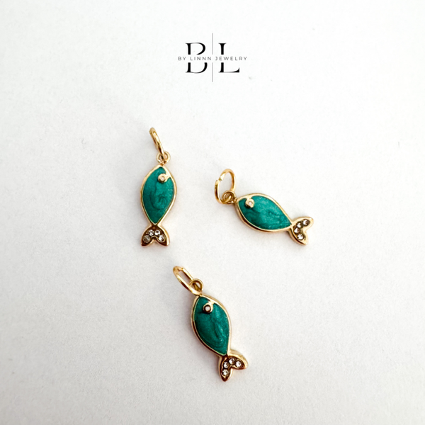 Turquoise fish bedel