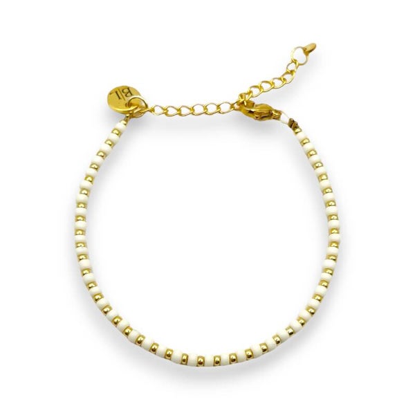 Dottie armbandje wit