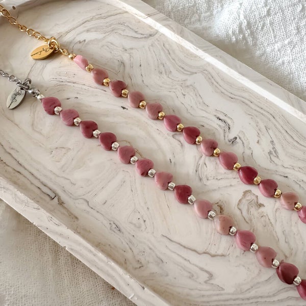 Rhodonite hearts all over armbandje