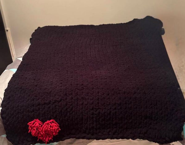 Black Knitted Blanket