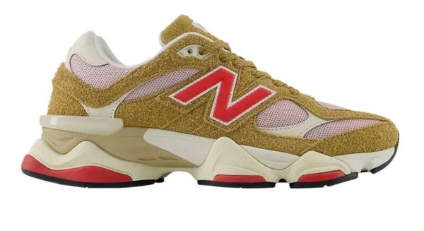 New Balance 9060 Beige Pink 8W