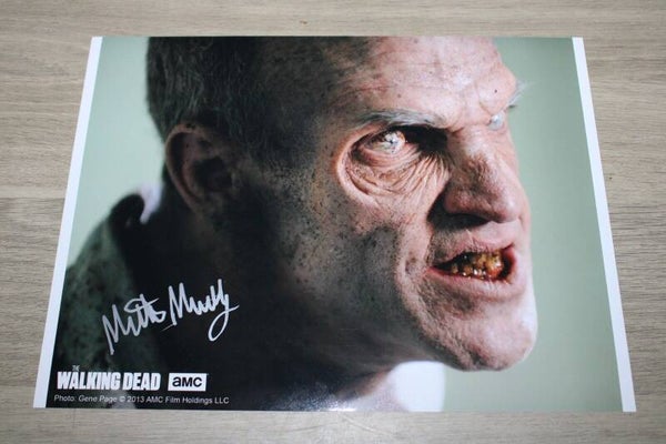 Autograph Mike Mundy - The Walking Dead - Zombie - Signed Photo 8" x 10"