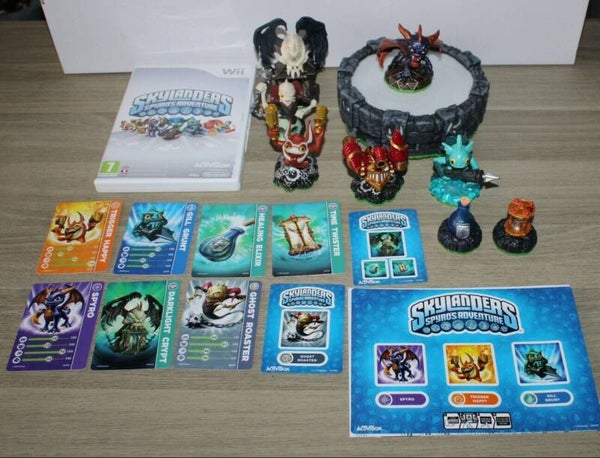 Lot Skylanders + Game + Portal + Poster Spyro's Adventure - Nintendo Wii