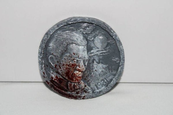 Bloody Vampire Dracula Medallion - Zobie Fright Pack Exclusive - Resin