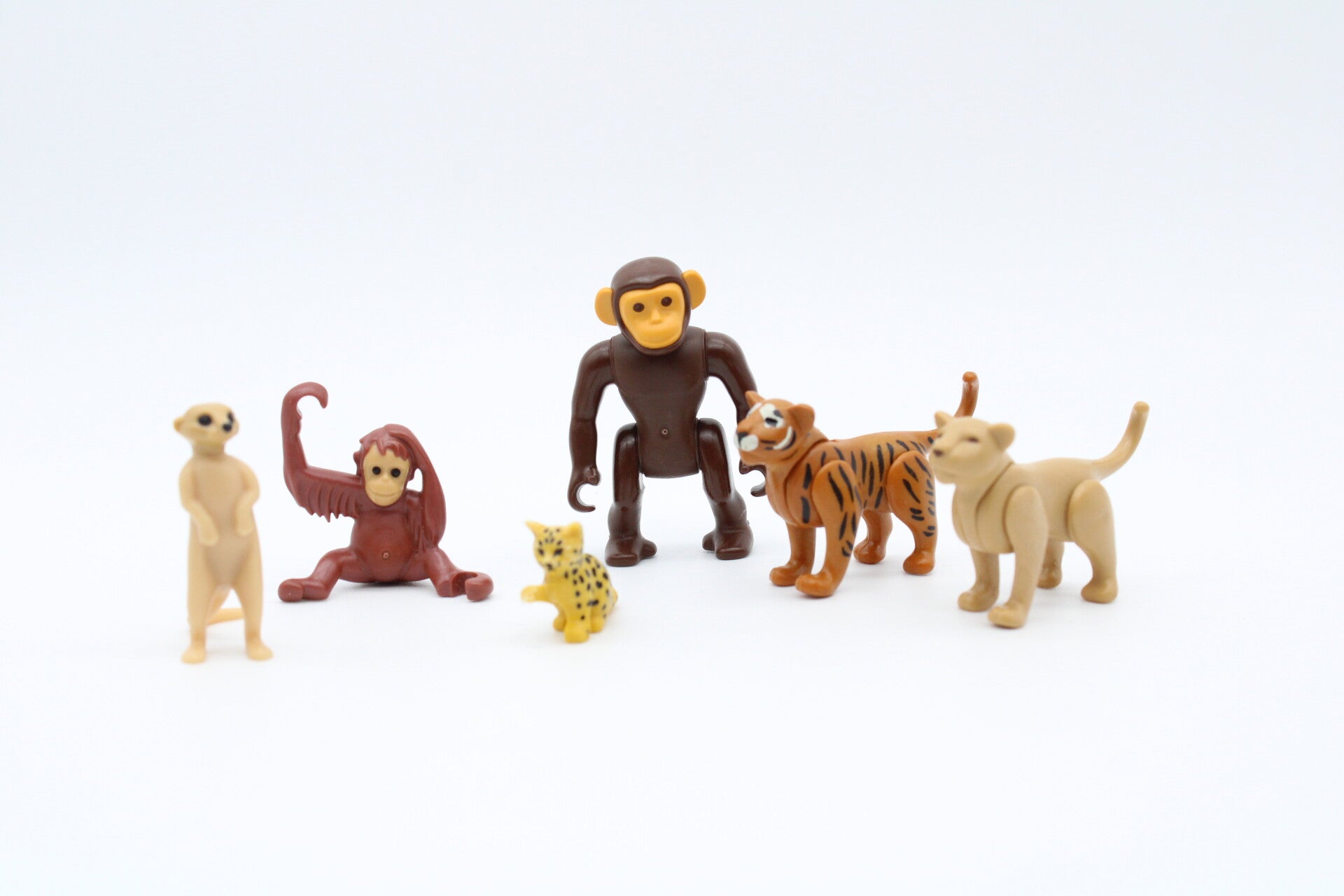 Lot with 6 Playmobil Animals
