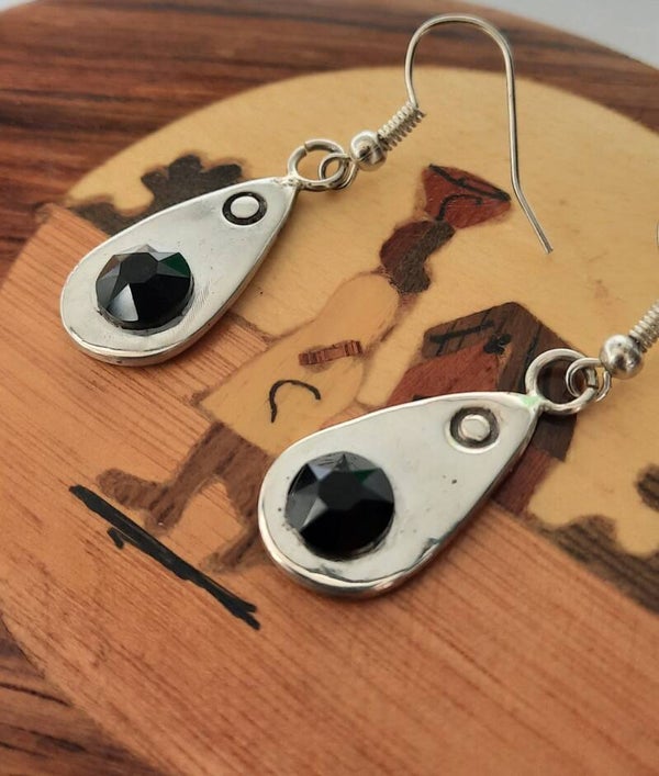 Zilveren oorhangers night