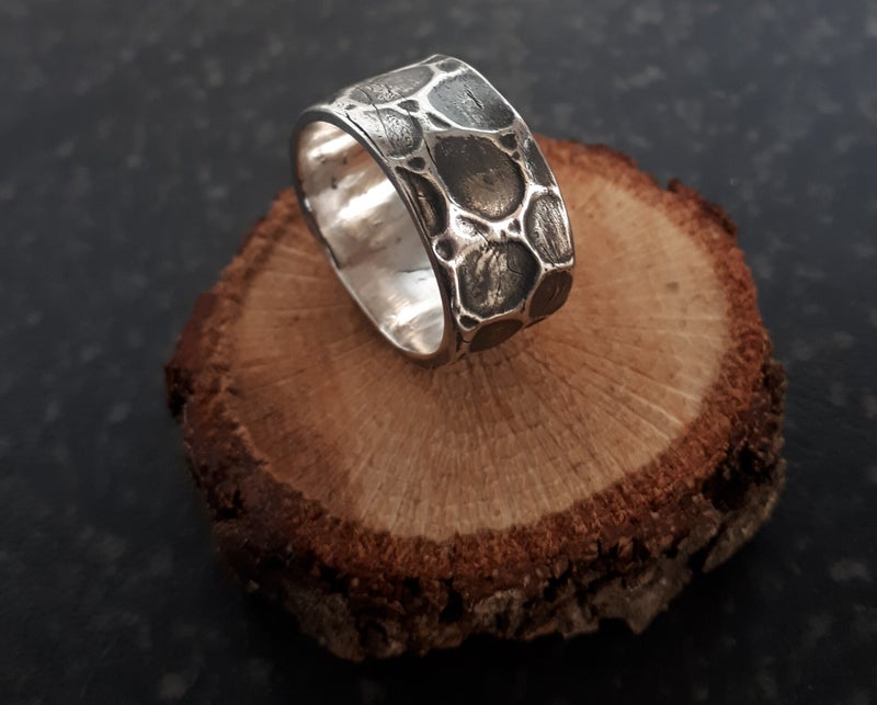 Ring Snake met slangenmotief ringmaat 19mm €25,-