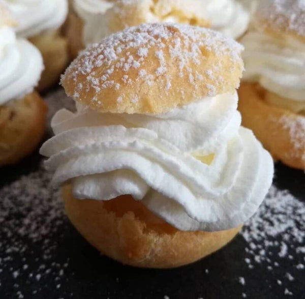 BIGNE' CON PANNA
