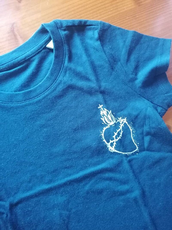 Camiseta bebé Sagrado Corazón (azul)