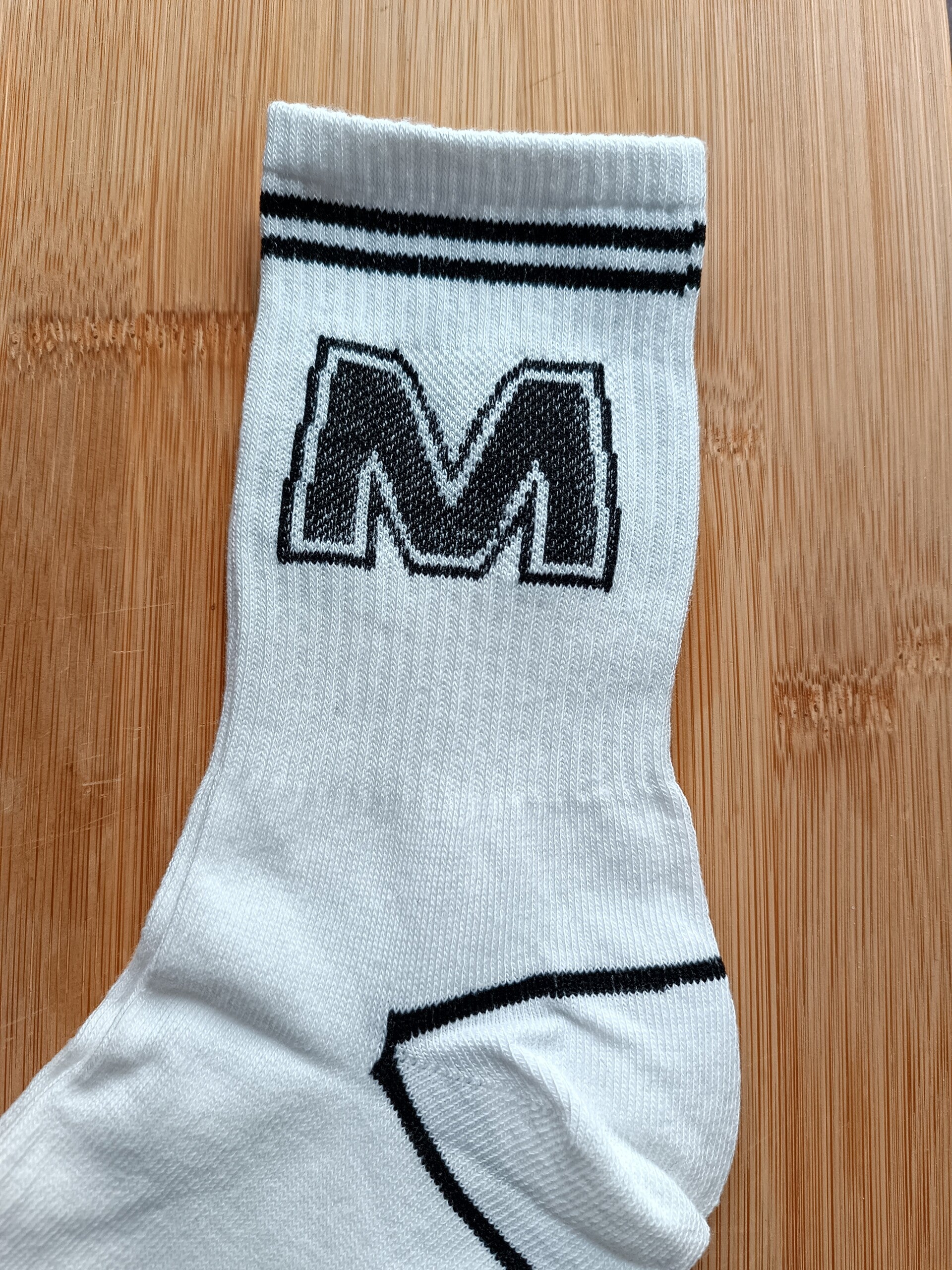 Mimasa Sportsocken schwarz/ weiß