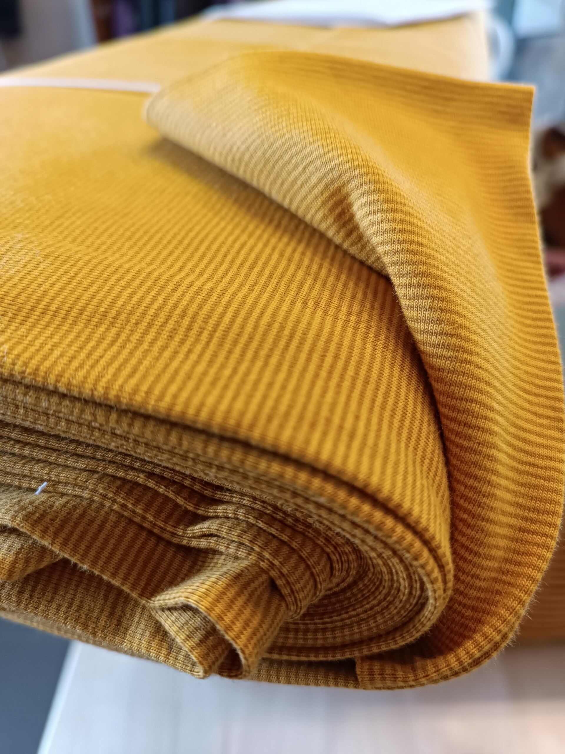 Jersey Mini streifen Senf / ocker