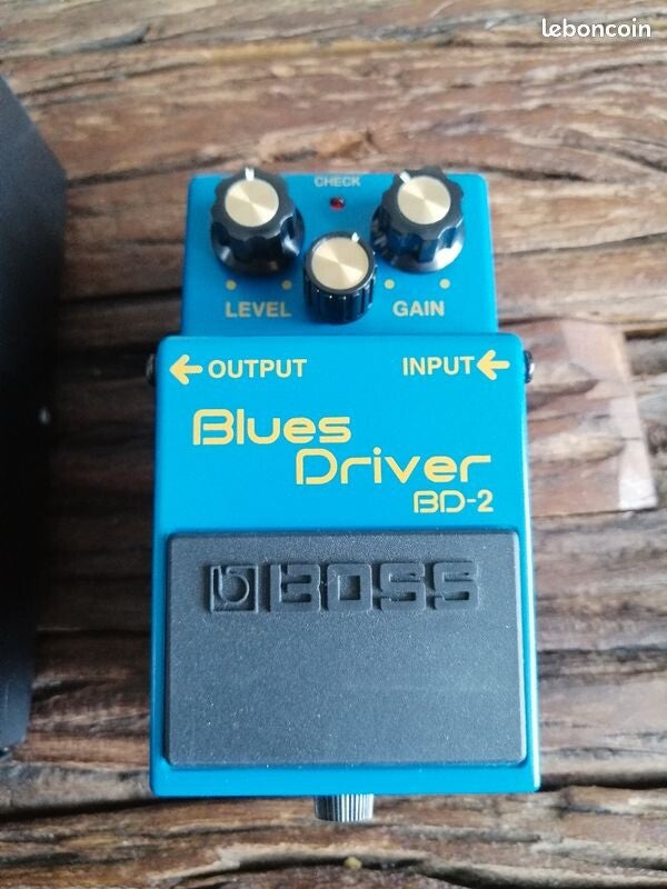 BOSS BD-2 with Nashville Studio Ace mod