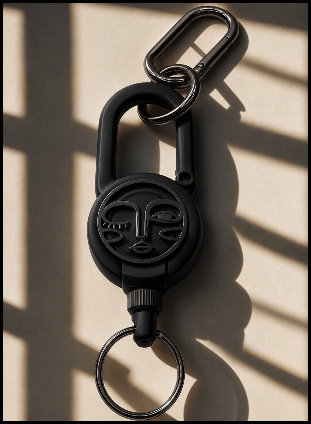 Keychain Pull Black on black