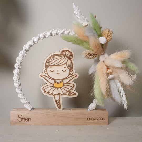 Gepersonaliseerde ballerina droogbloemcirkel