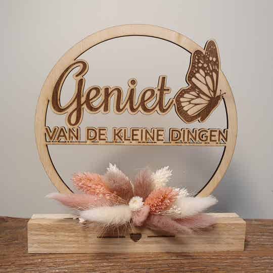 droogbloemcirkel geniet  van de kleine dingen
