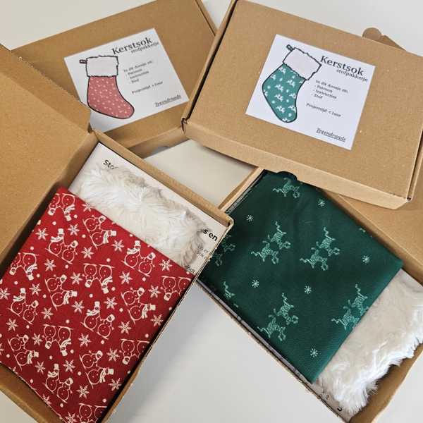 Kerstsok naaipakket