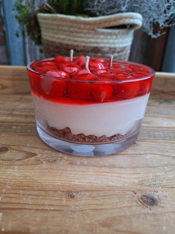 MonChou taartje met kersen