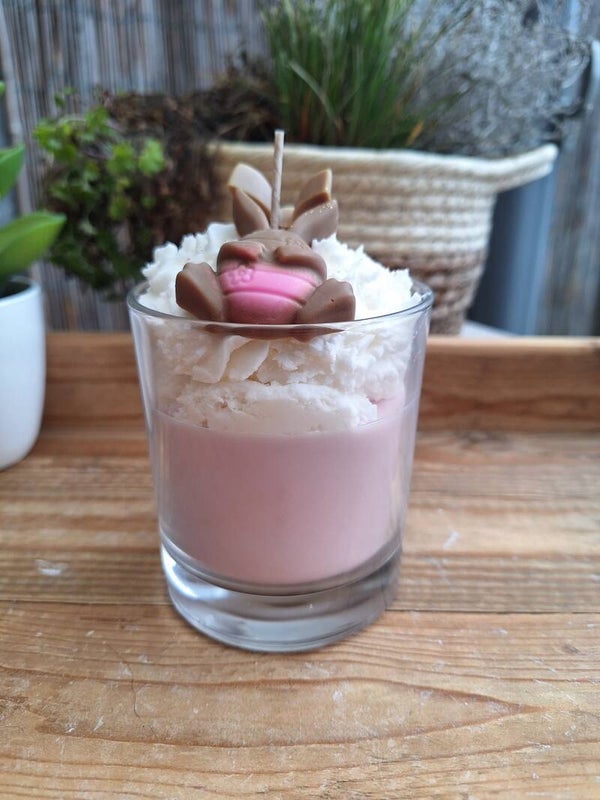 Pastelkleur paaskaars