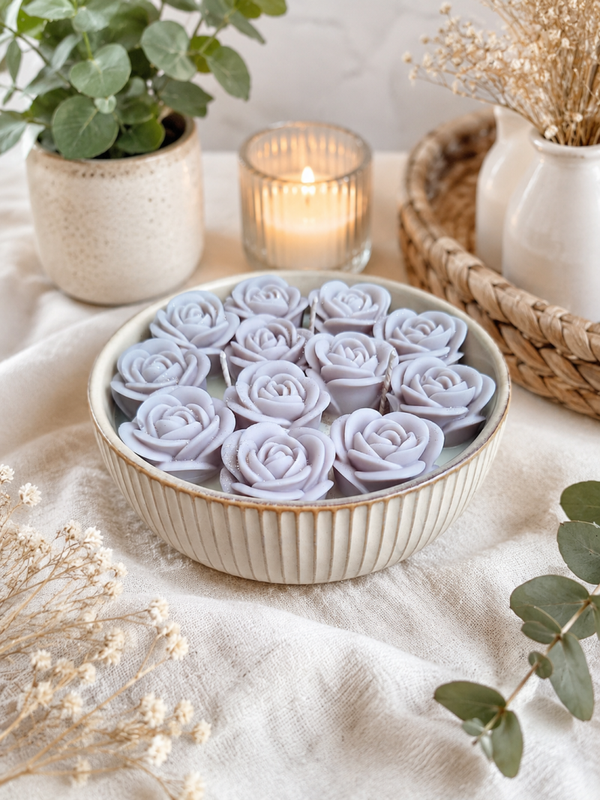 Silk & Roses