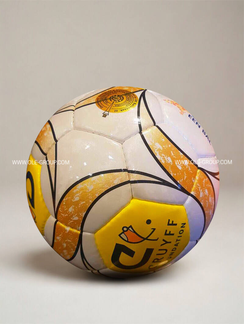 og-ball-cruyff-foundation-standard-nqqnsq.jpg