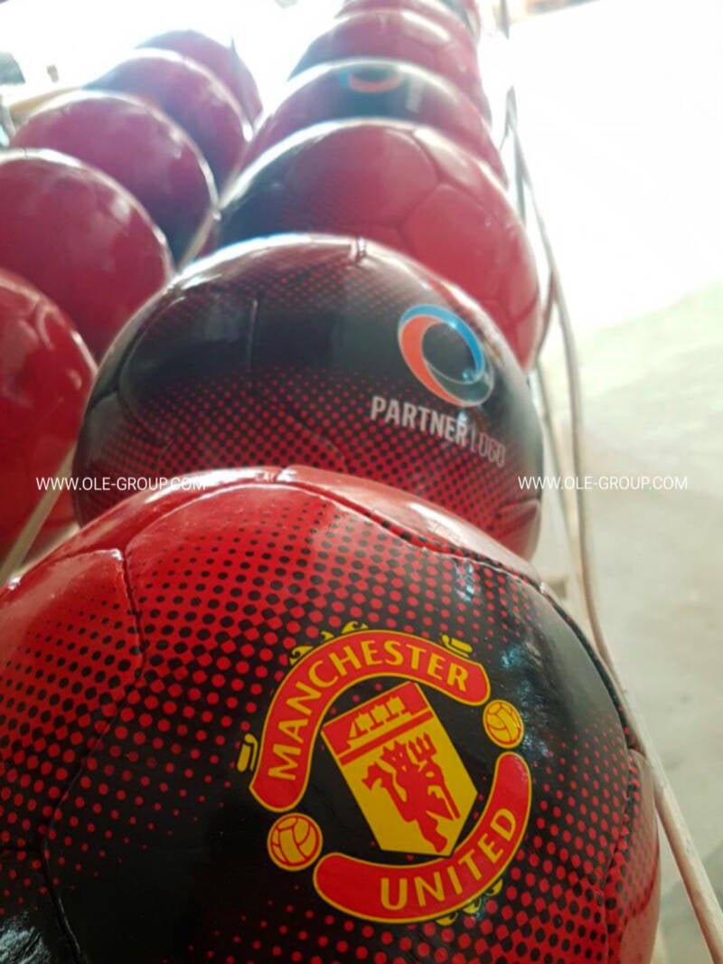 og-ball-production-manchester-utd-12-standard.jpg