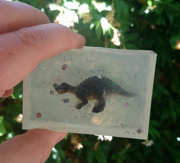 AANBIEDING Speelzeep met dino 062.