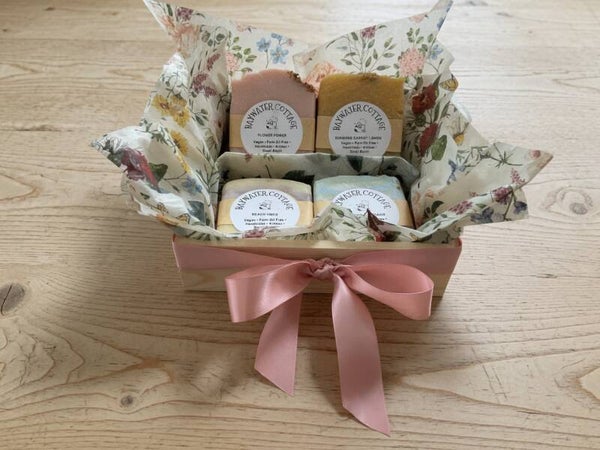Four Soap Gift with wooden box