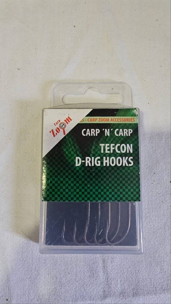 Carp 'n' Carp Tefcon D-rig hooks.