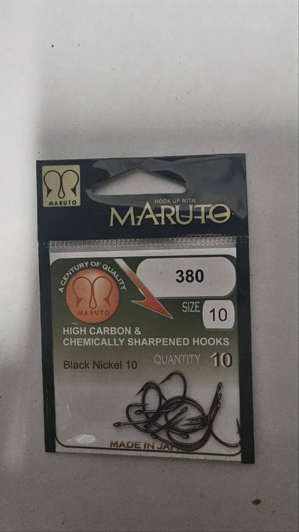 Maruto Hooks, High Carbon & Chemically sharpened hooks. (Black Nickel) (Serie 380)