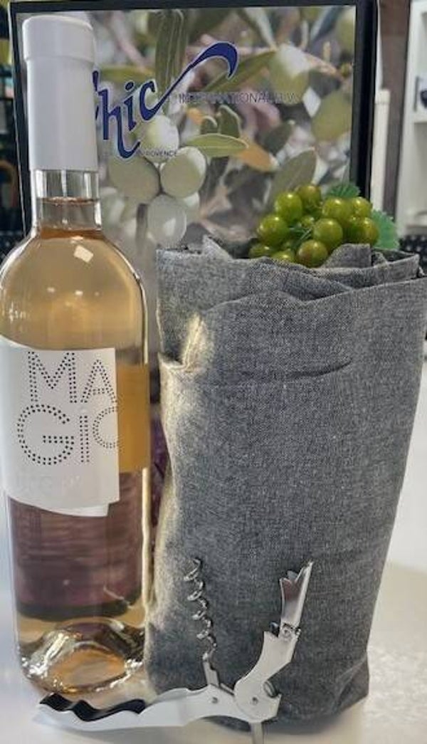 Wijncadeau met schort en sommelier mes in Luxe doos