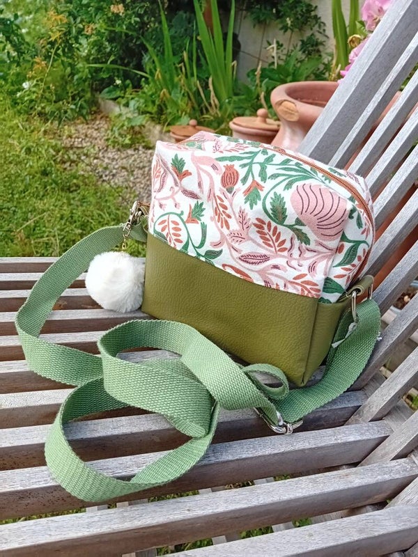 Petit sac bandoulière vert