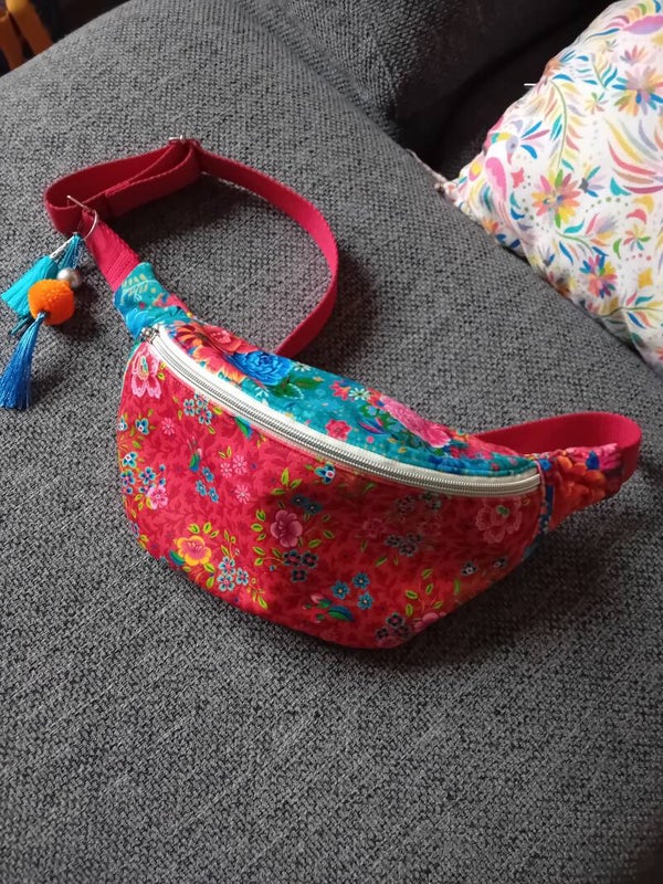 Sac banane velours rouge